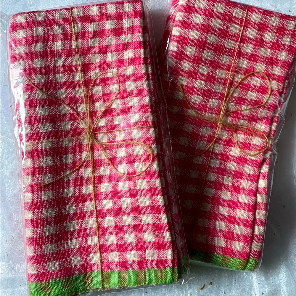 2 Sets of 2 Caravan Tea Towels 100% linen